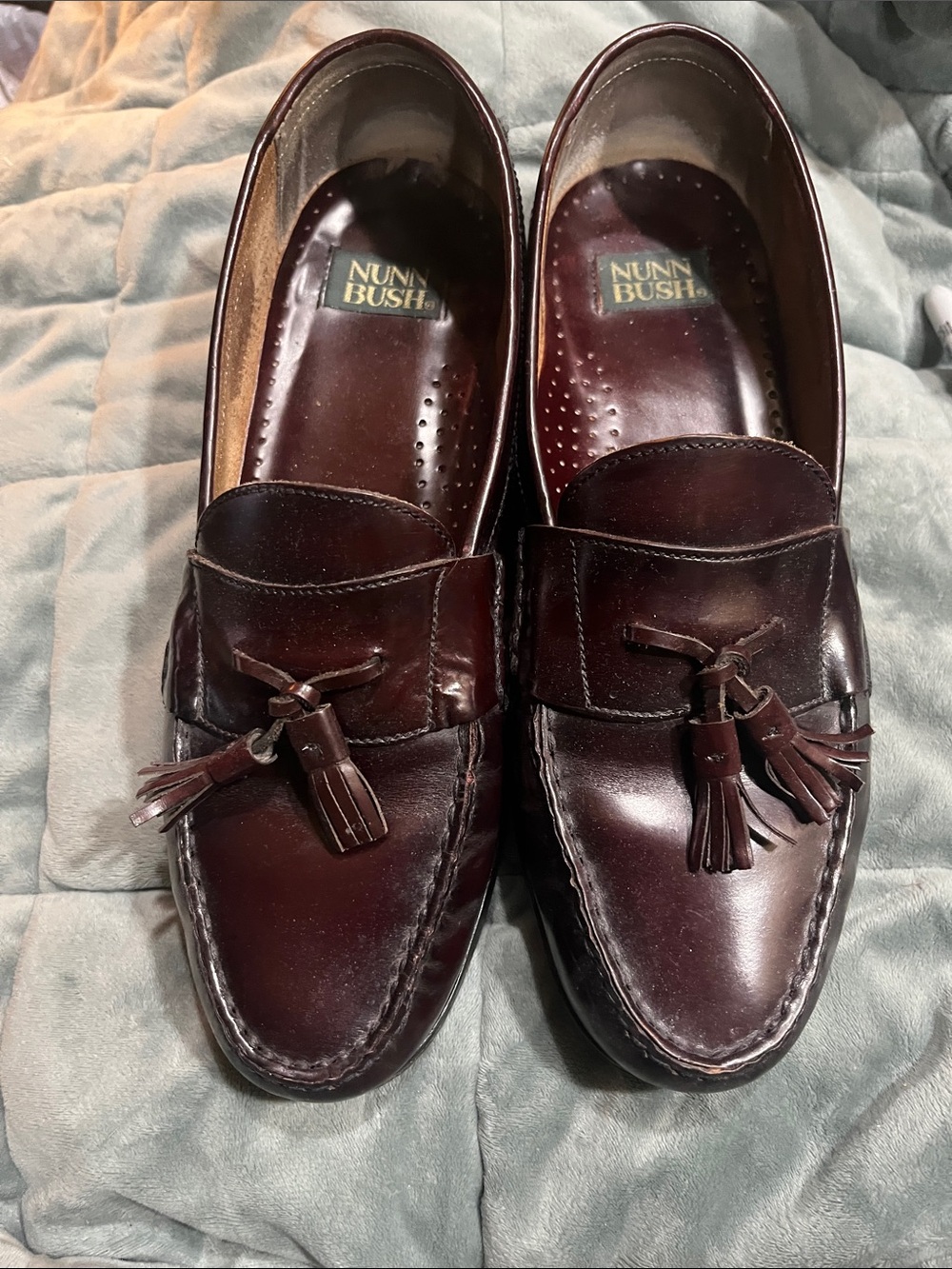 Nunn Bush Men’s Dark Burgundy Leather Tassel Loafers (SZ. 10)